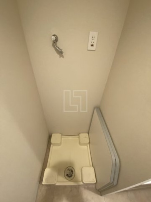 【設備】 | ブランズタワー御堂筋本町 | ブランズタワー御堂筋本町　室内洗濯パン