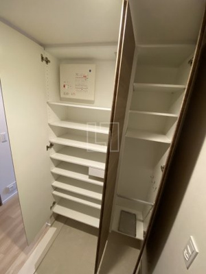 【収納】 | ブランズタワー御堂筋本町 | ブランズタワー御堂筋本町　下駄箱