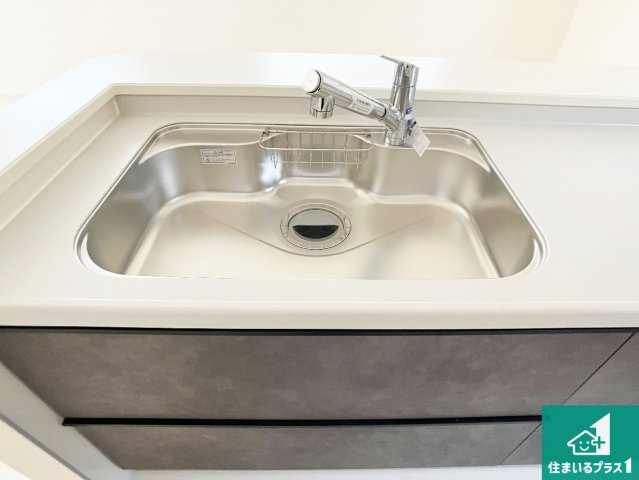 神戸市垂水区千鳥が丘　第3期　新築一戸建ての設備|広々としたシンクで食器洗いも楽々！