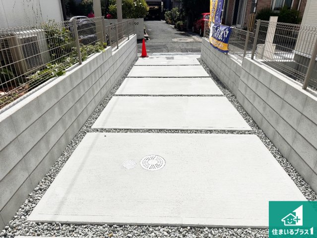 神戸市垂水区千鳥が丘　第3期　新築一戸建ての駐車場|駐車スペース！散水栓があるので、こまめに愛車を洗えます！