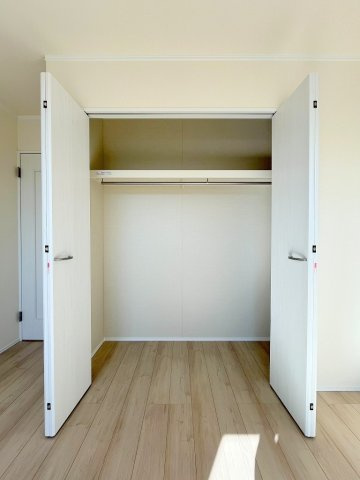 吉川市中曽根1丁目　新築戸建　全2棟　2号棟の収納|クローゼット