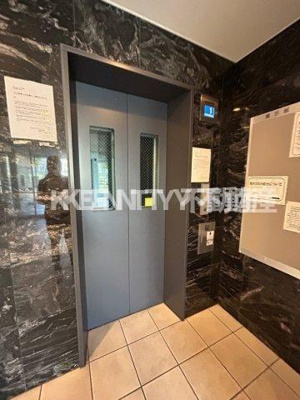 【その他共用部分】 | プレール・ドゥーク蒲田 | こちらのリビングで趣味の時間をお楽しみください