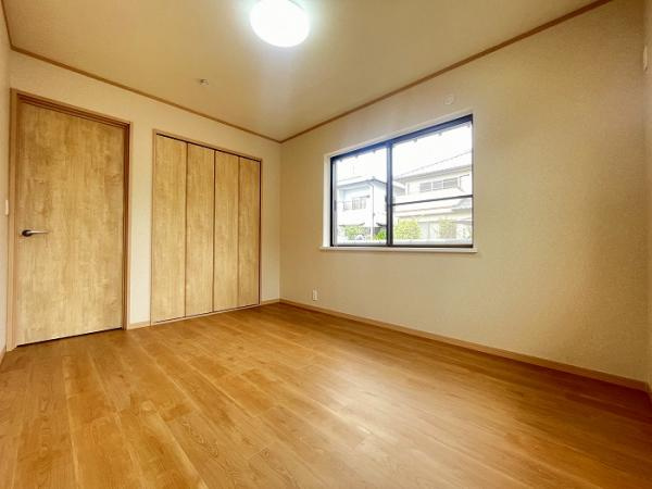 【洋室】 | 洋室（1）