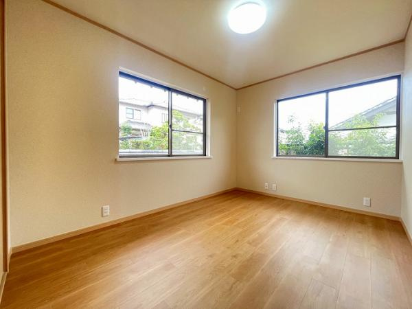 【洋室】 | 洋室（2）