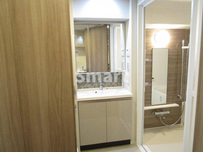 【洗面所】 | クレヴィアリグゼ中野新井薬師