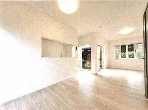 茅ヶ崎市東海岸北5丁目　中古戸建の居間・リビング