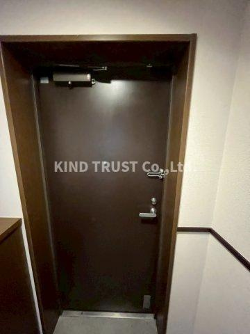 天神橋ハイムの玄関|ゆったりとした玄関です