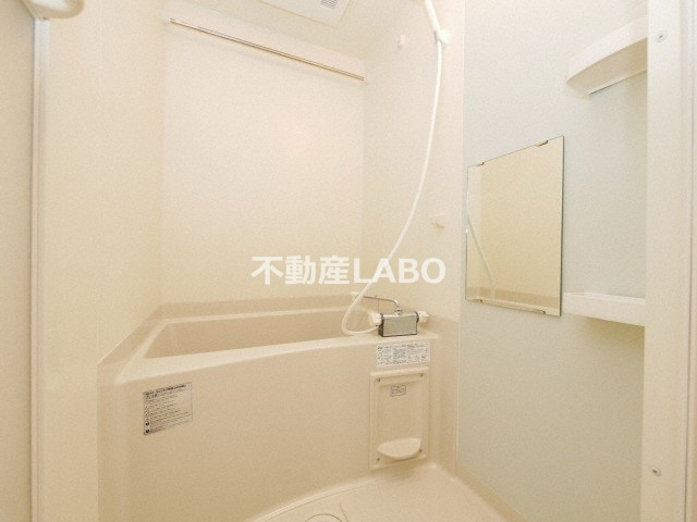 F asecia RIGEL の浴室