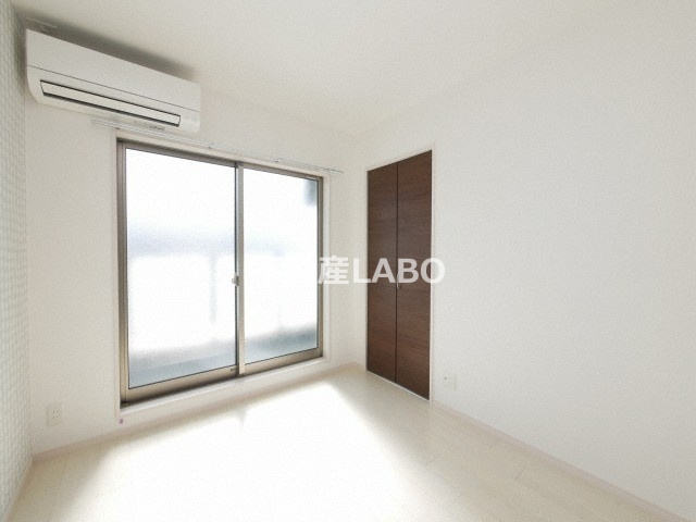 F asecia RIGEL の洋室