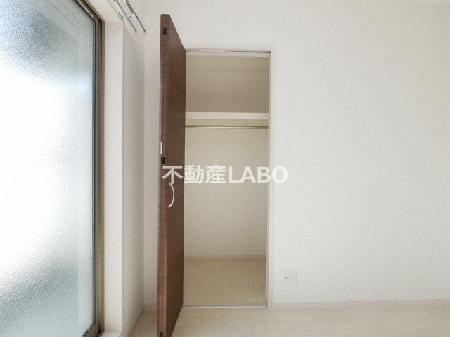 F asecia RIGEL の収納