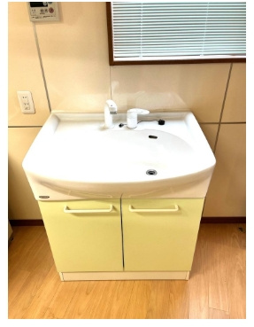 長曽根町２階建て　貸店舗事務所の洗面所