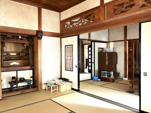 西伯郡南部町福成　中古住宅の和室