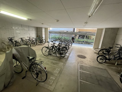 【その他共用部分】 | セレニテ日本橋EST | セレニテ日本橋EST　駐輪場