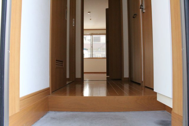 エバーライフ西高松の玄関