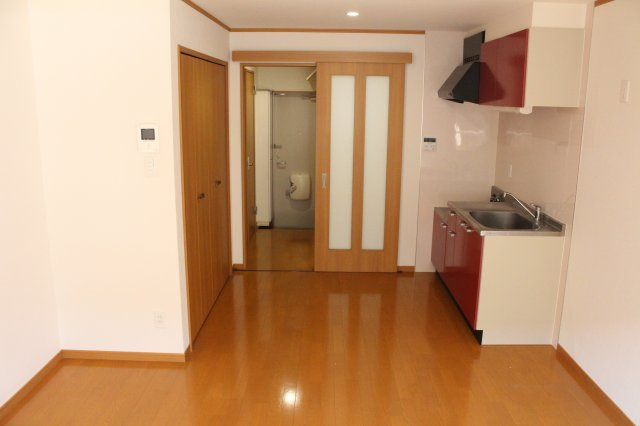 エバーライフ西高松の居間・リビング|※別の部屋の写真です。