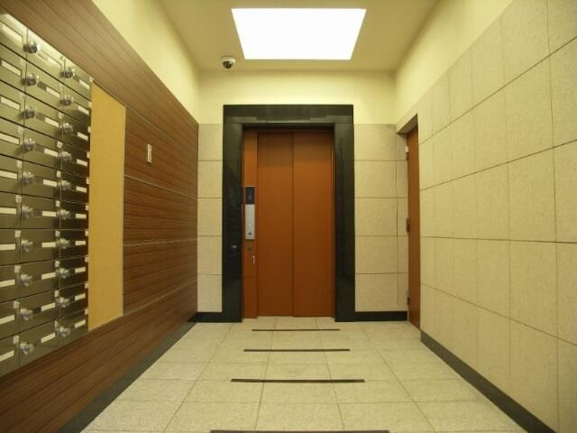 メインステージ森下のエントランス