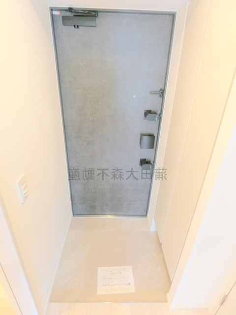 AIFLAT馬込の玄関