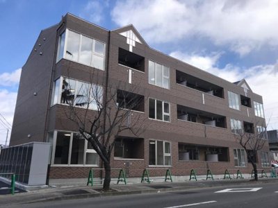 【外観】 | サンライズ西中田 | 外観写真（昼）