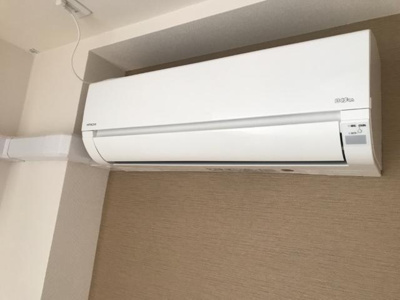 【設備】 | サンライズ西中田 | リビング　エアコン