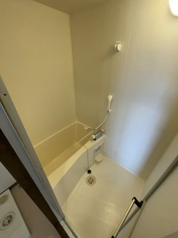 クリスタルコートⅠの浴室