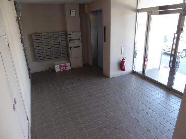 クリスタルコートⅠのロビー