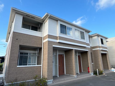 【外観】 | ロイヤルメゾン | 外観写真（昼）