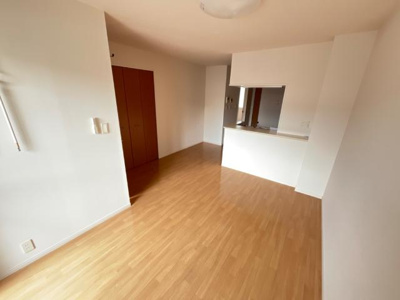 【居間・リビング】 | ロイヤルメゾン | リビング