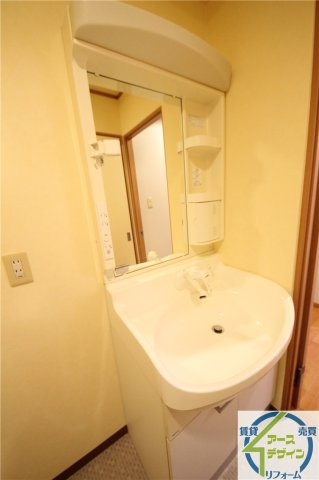 メゾングレースの独立洗面台