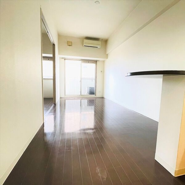 マイアトリア栄の居間・リビング