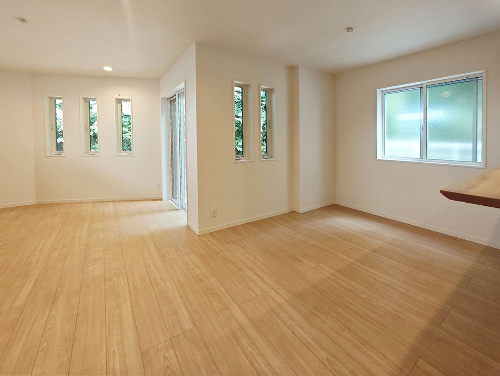 横浜市緑区三保町 新築戸建て【仲介手数料無料】カースペース2台の洋室