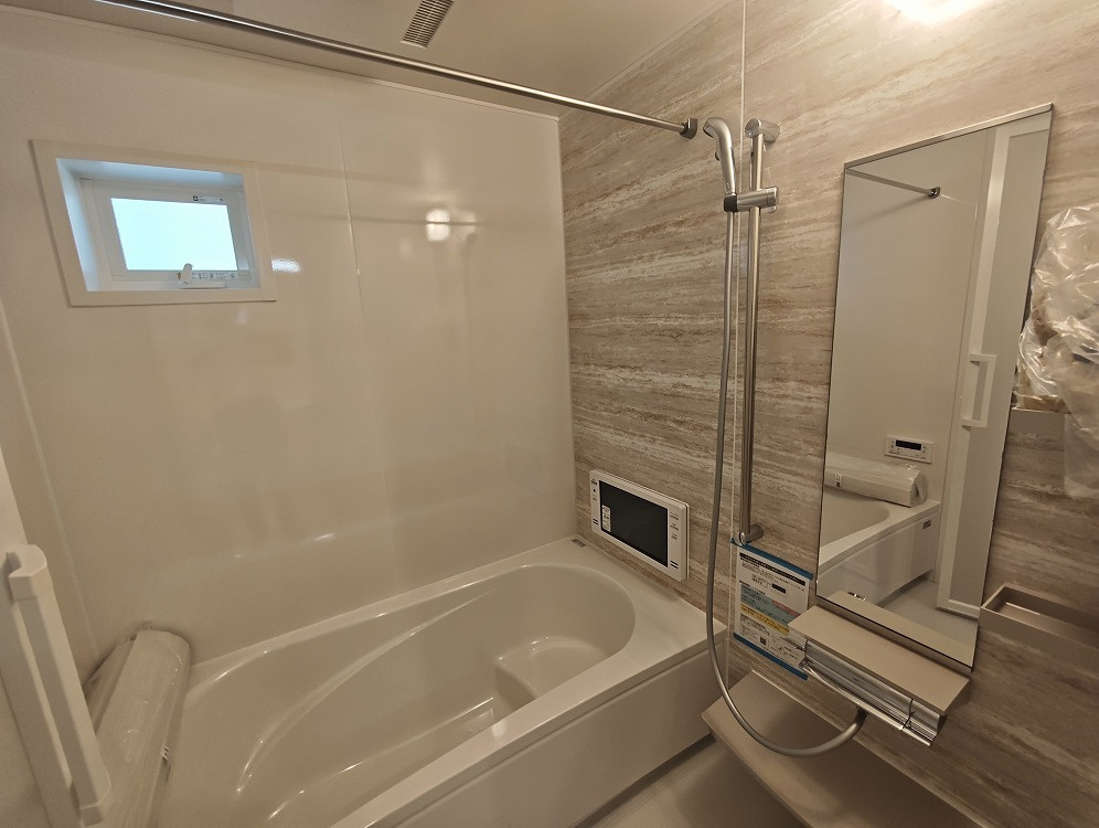 横浜市緑区三保町 新築戸建て【仲介手数料無料】カースペース2台の浴室