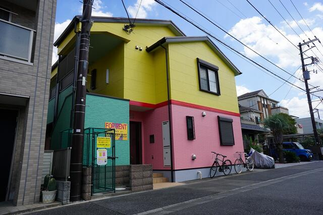 稲城市矢野口のアパートの外観