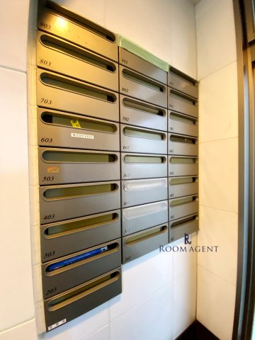 プロビデンス栄南のエントランス