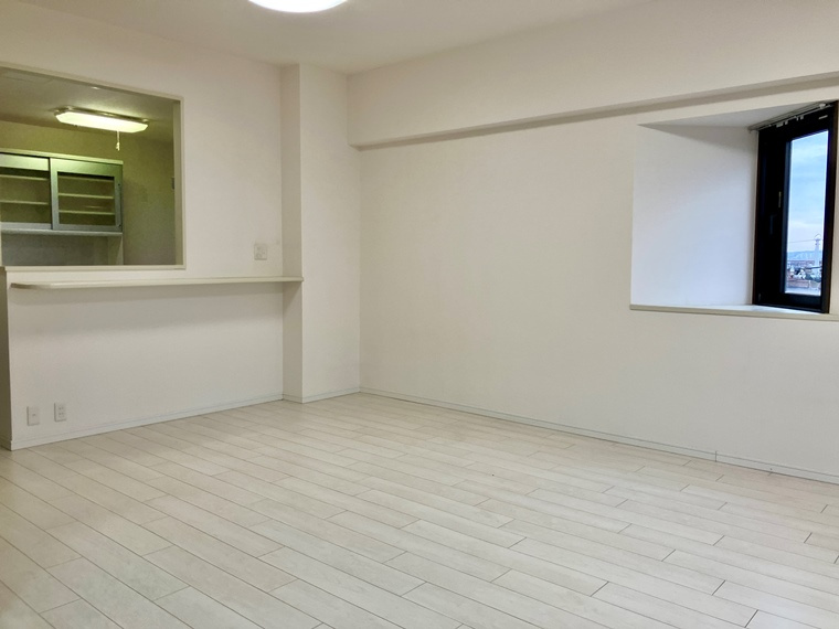 ベルググランデ本八幡の居間・リビング