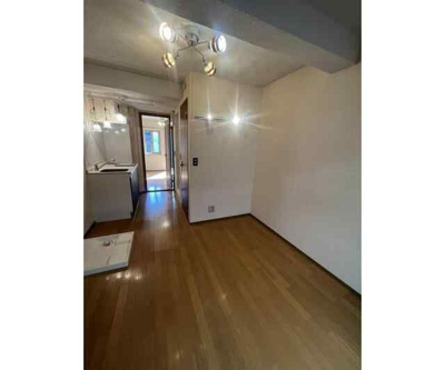 【寝室】 | モデラート