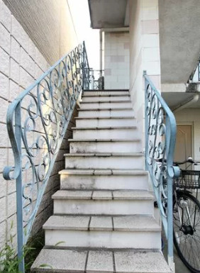 モデラートのエントランス