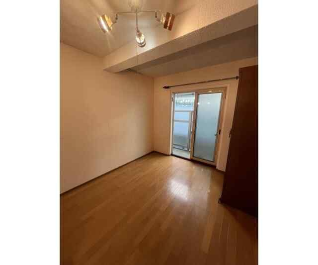 モデラートの居間・リビング