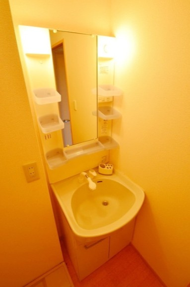 コートクレアールの洗面所