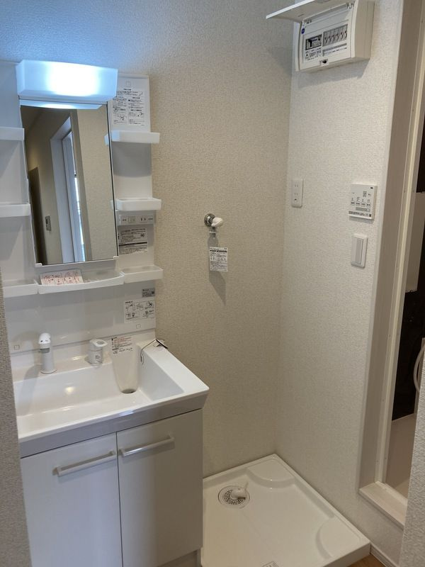 アークプレイス蓮沼の洗面所