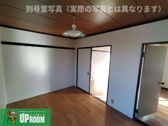 コーポ国正の内装