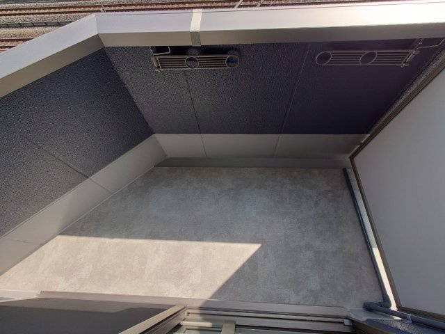 LANART北小金のバルコニー