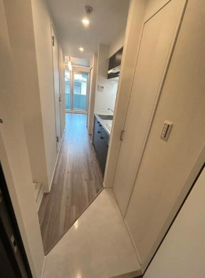 プライマル下北沢の玄関