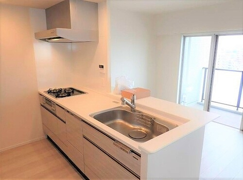 サーパス博多サウスガーデンのキッチン|システムキッチン