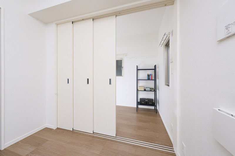 エンクレスト千早の居間・リビング|ゆったりとした居間です