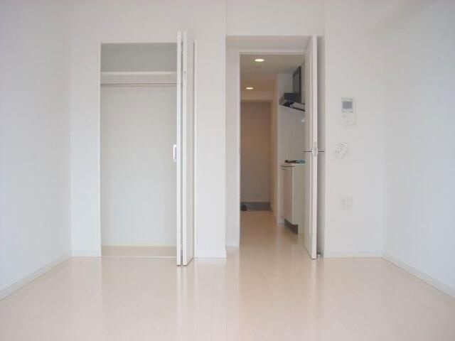 メインステージ千代田岩本町コモデの居間・リビング