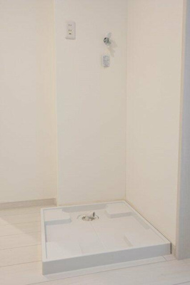 【設備】 | ラクシス田端 | 室内洗濯機置場 