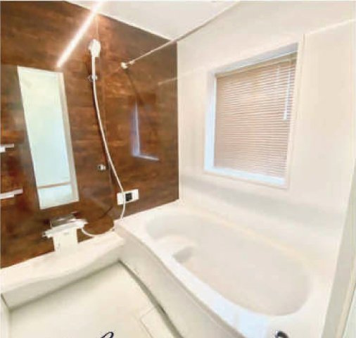 横浜市瀬谷区阿久和西2丁目 中古戸建て【仲介手数料無料】カースペース2台の浴室