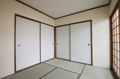 【寝室】 | ブルースカイハイツ