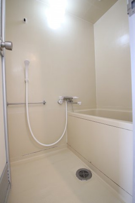 【浴室】 | メゾンドソレイユ滝谷