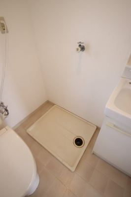 【設備】 | メゾンドソレイユ滝谷 | 室内洗濯機置場